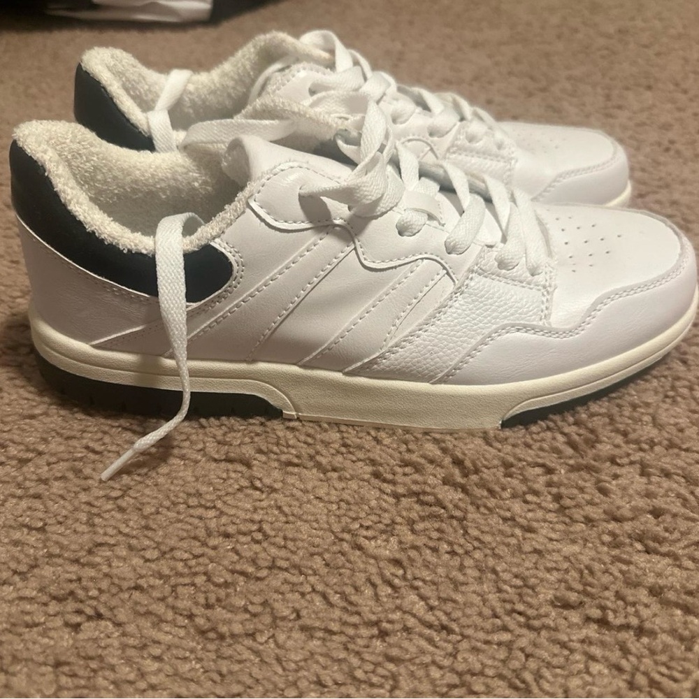 Zara sneakers women